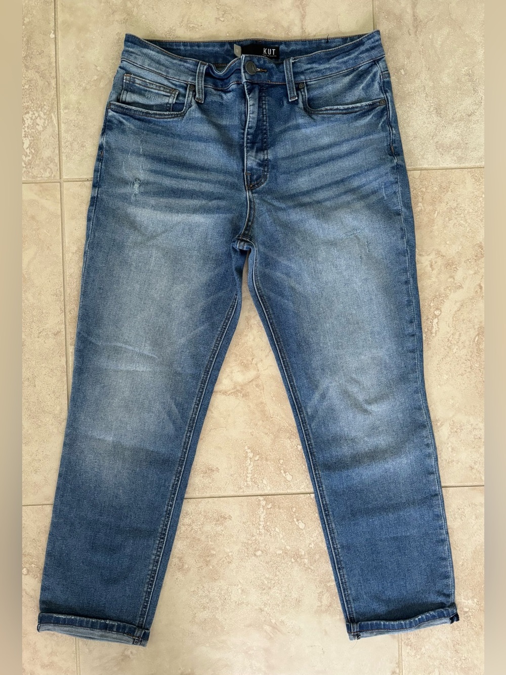 Kut from the Kloth Women’s Amy Crop Straight Jeans(12)